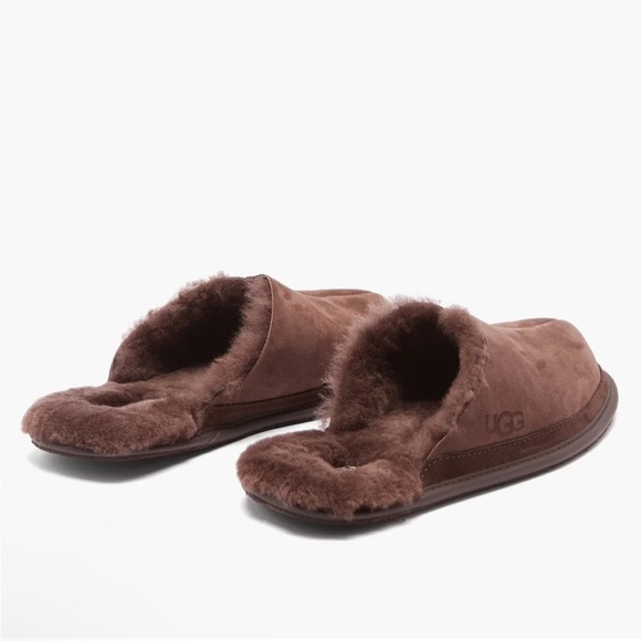 Ugg Hyde slippers USED - Picture 4 of 11